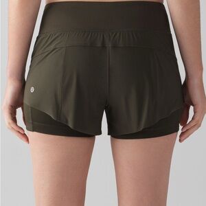 - Lululemon Squad Goals Shorts - Dark Olive Size 4 double‎ shirt a 3.5 inch…